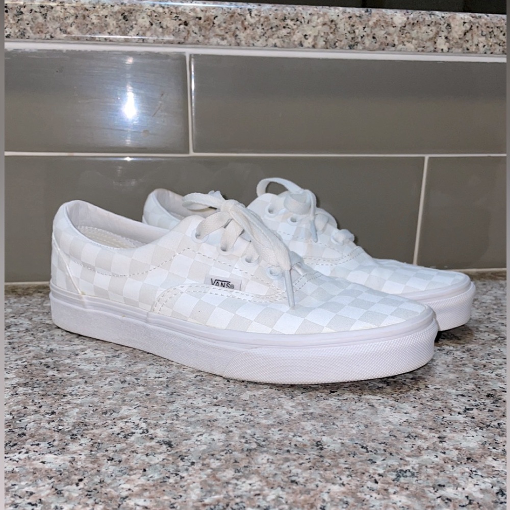 ‼️SOLD‼️VANS WHITE CHECKERED SNEAKERS
